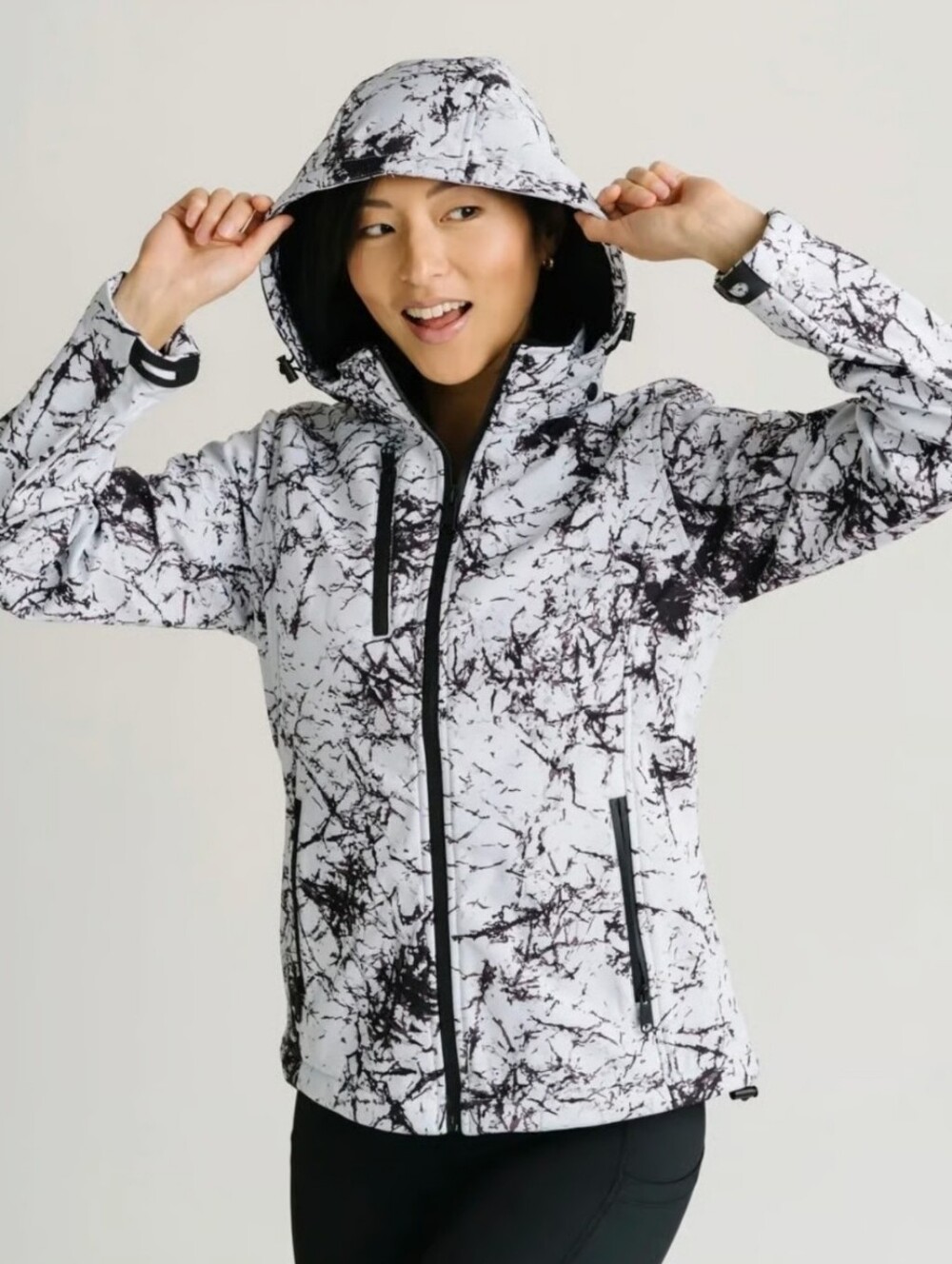Zyia Women’s White & Black Printed Hooded Jacket